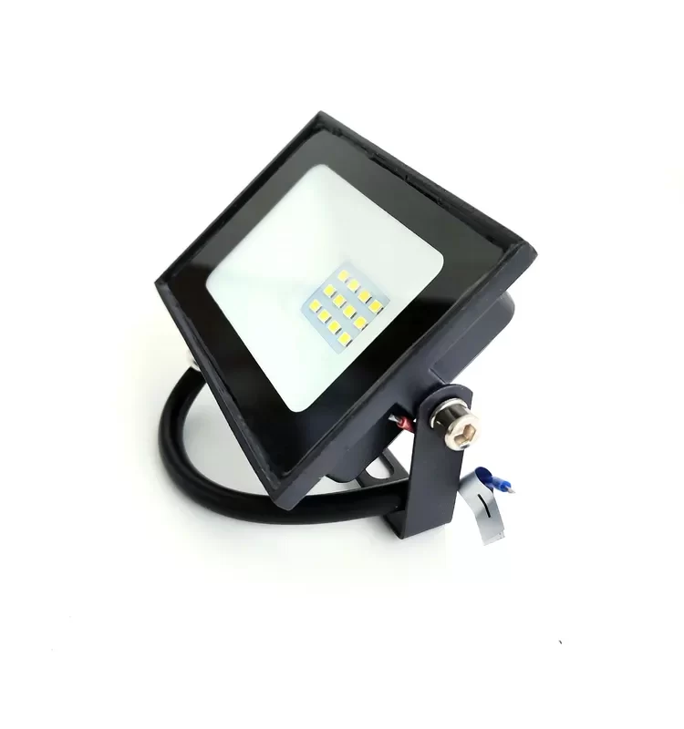 Низковольтный светодиодный прожектор 10 Вт (12-85 Вольт)